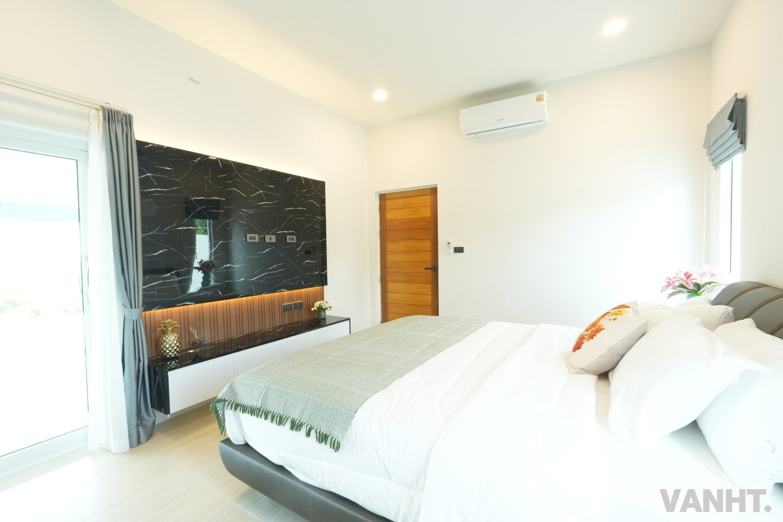 The Pyne Plus Two Hua Hin bedroom 4