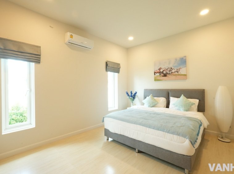 The Pyne Plus Two Hua Hin bedroom 5