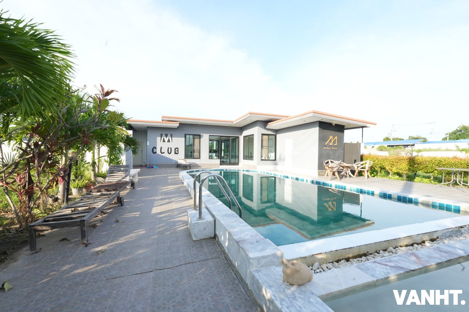 Modern Villa Hua Hin swimming pool