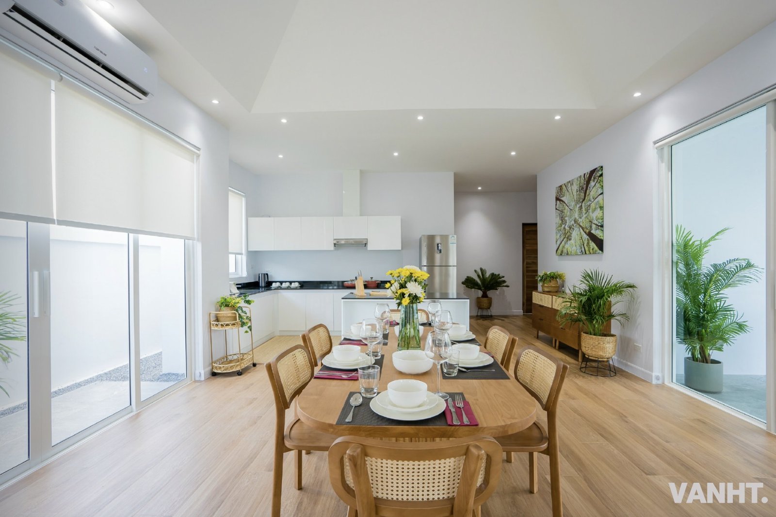 The riverside residence living room