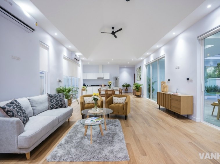 The riverside residence living room 2