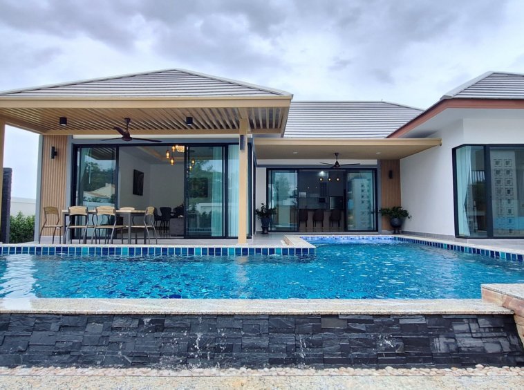 Bonair Villa Hua Hin house